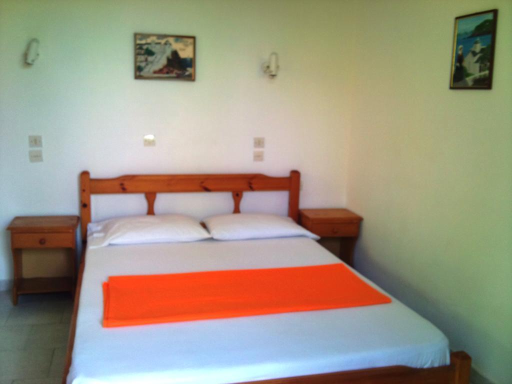 Kyriaki Hotel Bandar Skopelos Bilik gambar